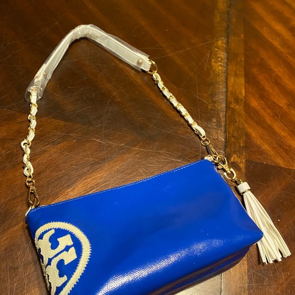 Tory Burch Blue Bag with Chevron Strap & Shoulder Strap w/ Charm - Picture 8 of 9